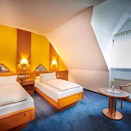 Hotel Zur Post 3*