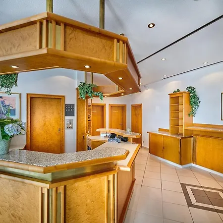 Hotel Zur Post 3*