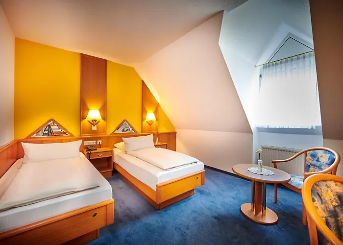 Hotel Zur Post 3*